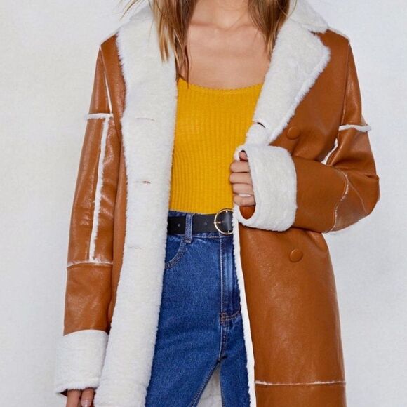 Vintage Style Camel Faux Leather and Shearling Warm Button Front Coat Size S / M - Picture 1 of 7